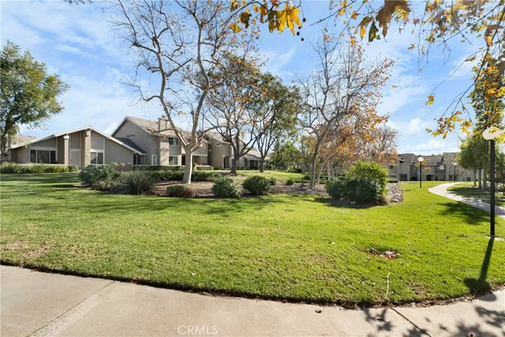 21116 Via Canon 12, Yorba Linda, California 92887