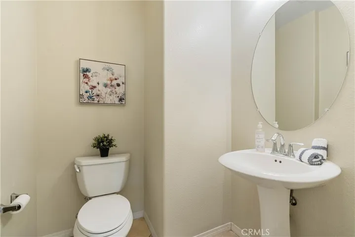 4822 Brookside Avenue, Fontana, California 92336