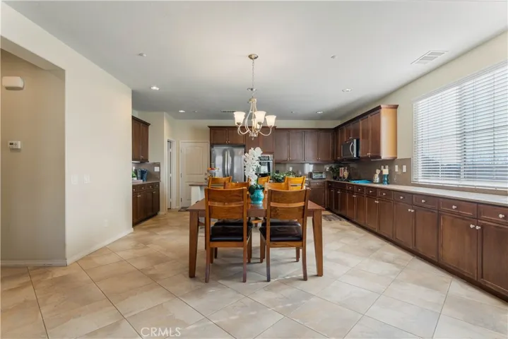 4822 Brookside Avenue, Fontana, California 92336