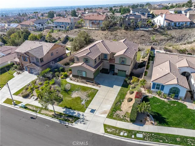 4822 Brookside Avenue, Fontana, California 92336