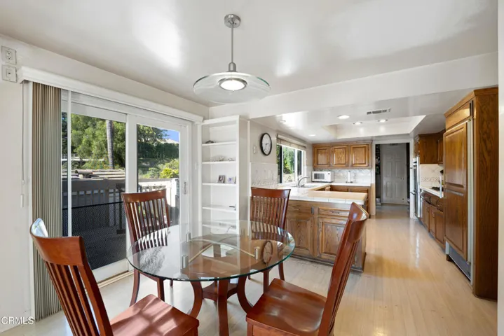 kitchen dining