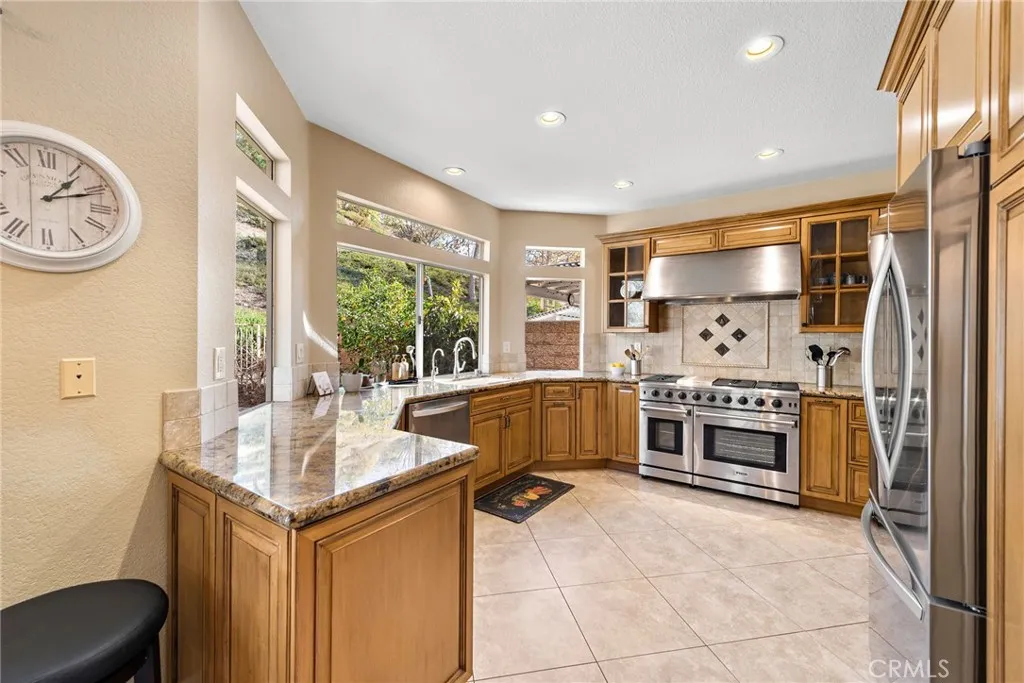 20682 Porter Ranch Road, Rancho Santa Margarita, California 92679 home-pic-8