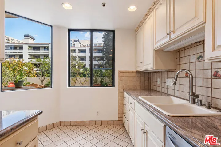 2131 Century Park Lane 101, Los Angeles, California 90067