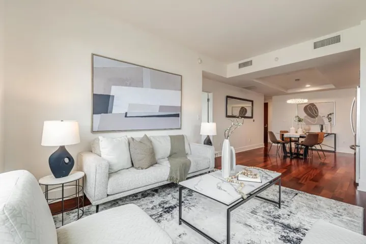 88 E San Fernando Street 910, San Jose, California 95113