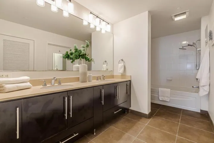 88 E San Fernando Street 910, San Jose, California 95113