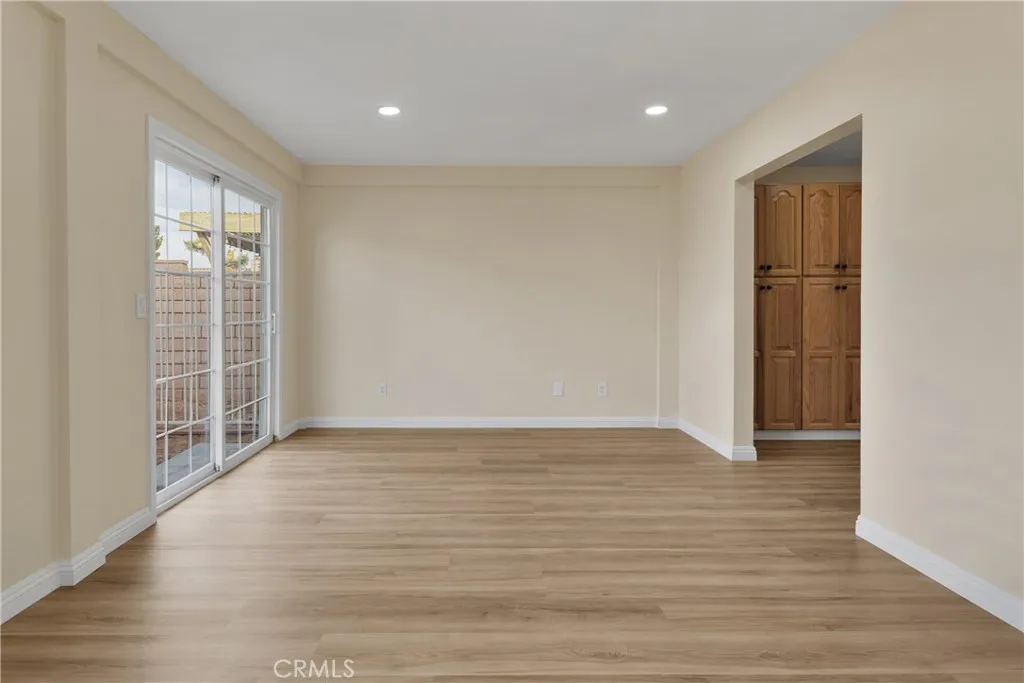 12802 Rain Shadow Road, Victorville, California 92395 home-pic-28