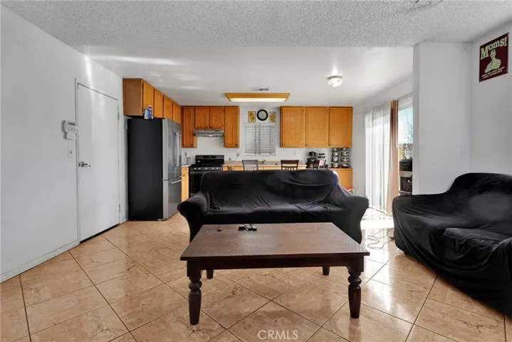 10419 Cimmeron Trail Drive, Adelanto, California 92301