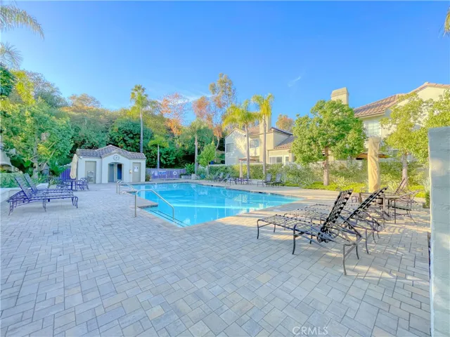 Community Pool & Spa