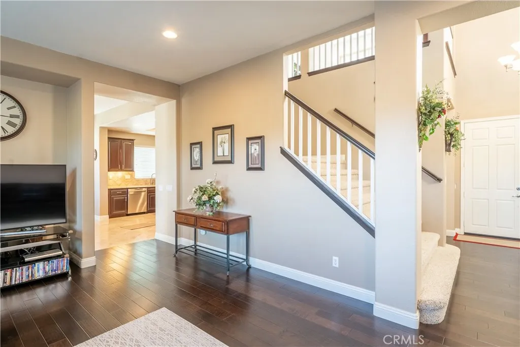 8832 Gentle Wind Drive, Corona, California 92883 home-pic-43