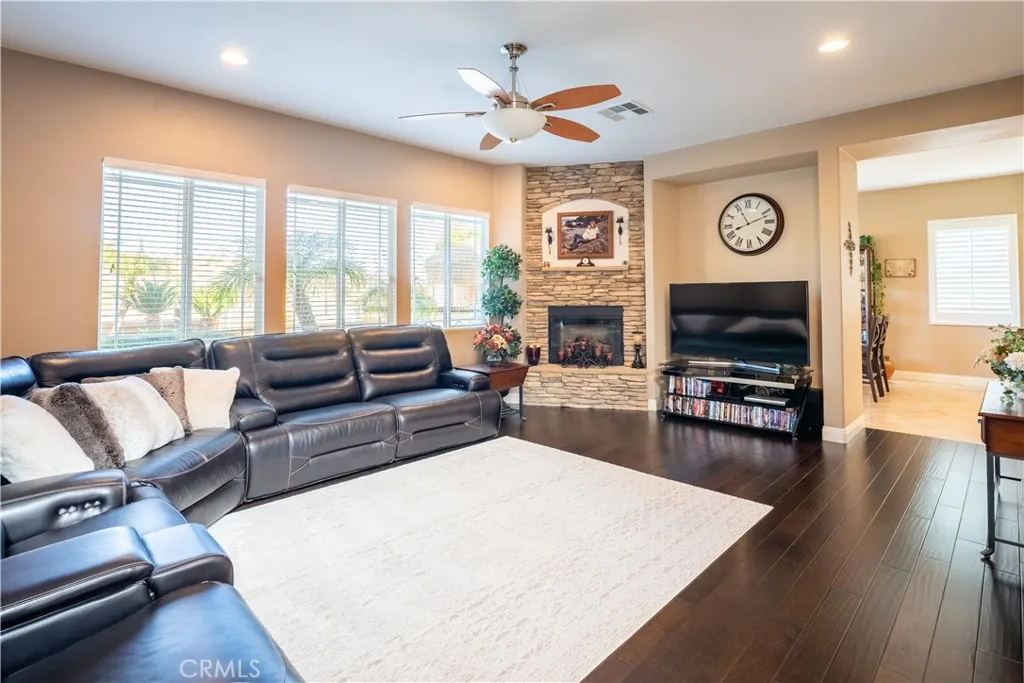 8832 Gentle Wind Drive, Corona, California 92883 home-pic-39