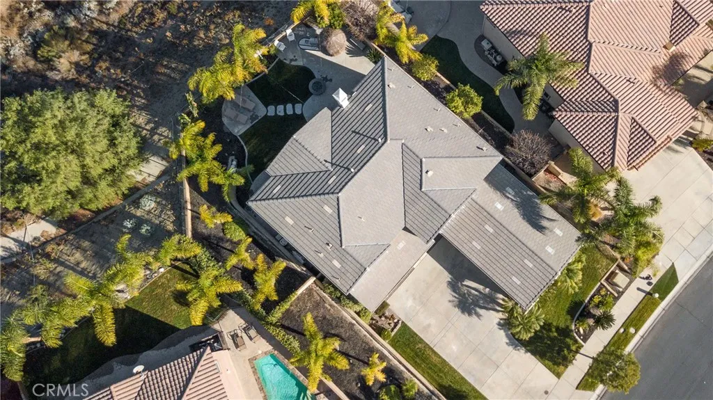 8832 Gentle Wind Drive, Corona, California 92883 home-pic-7