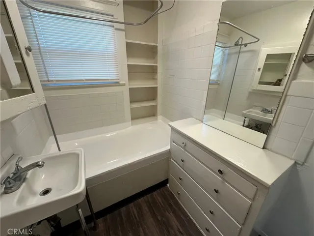 1101 Cherry Avenue, Long Beach, California 90813