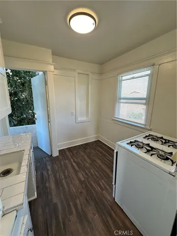 1101 Cherry Avenue, Long Beach, California 90813