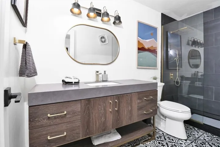 4444 W Point Loma Boulevard 2, San Diego, California 92107