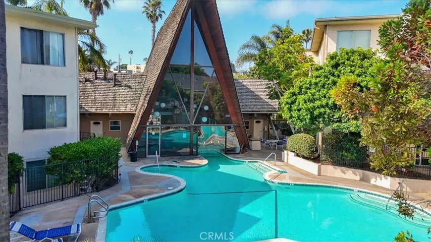 4444 W Point Loma Boulevard 2, San Diego, California 92107