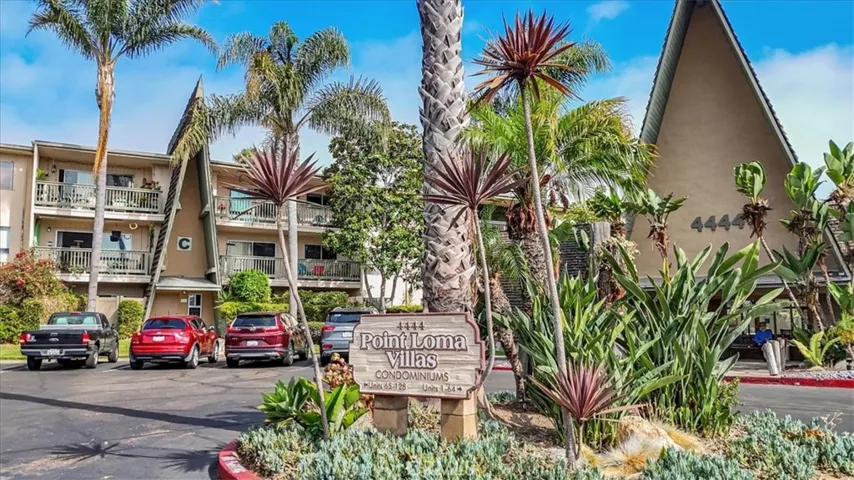 4444 W Point Loma Boulevard 2, San Diego, California 92107