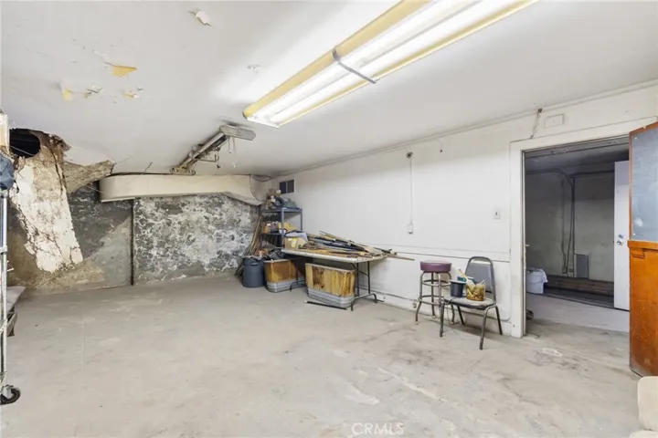801 Baker Street, Bakersfield, California 93305