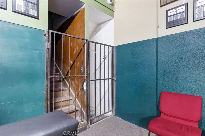 801 Baker Street, Bakersfield, California 93305