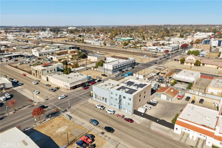 801 Baker Street, Bakersfield, California 93305