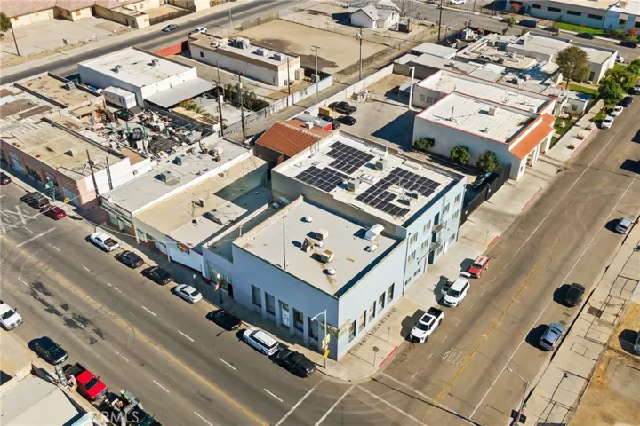 801 Baker Street, Bakersfield, California 93305