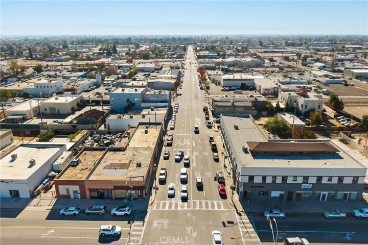 801 Baker Street, Bakersfield, California 93305