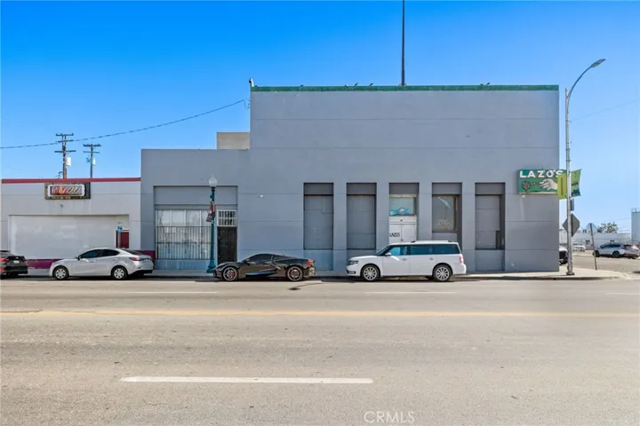 801 Baker Street, Bakersfield, California 93305