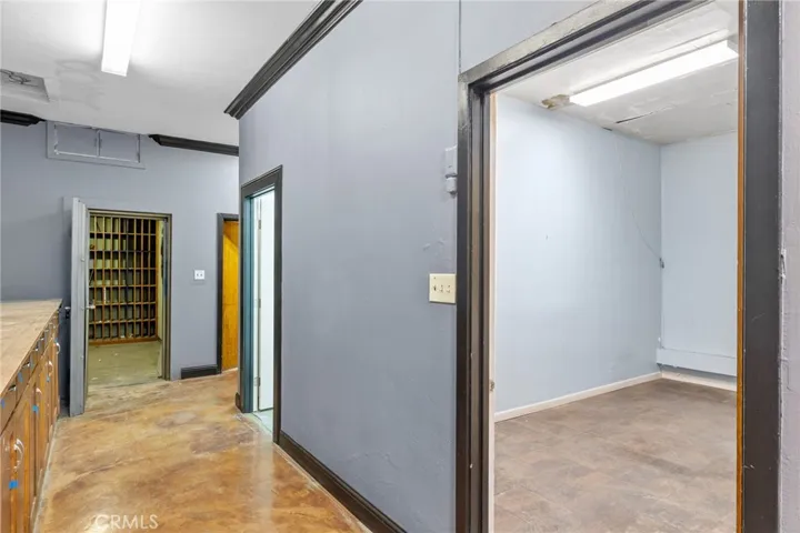 805 Baker Street, Bakersfield, California 93305
