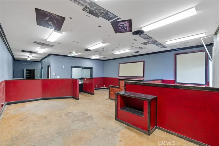 805 Baker Street, Bakersfield, California 93305