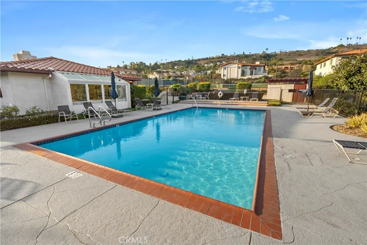 6527 Sandy Point Court, Rancho Palos Verdes, California 90275