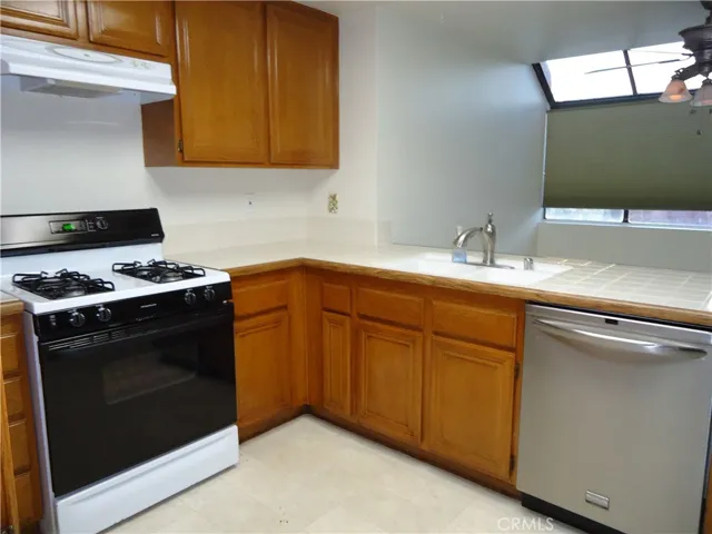 10764 Jasper Avenue, Redlands, California 92374