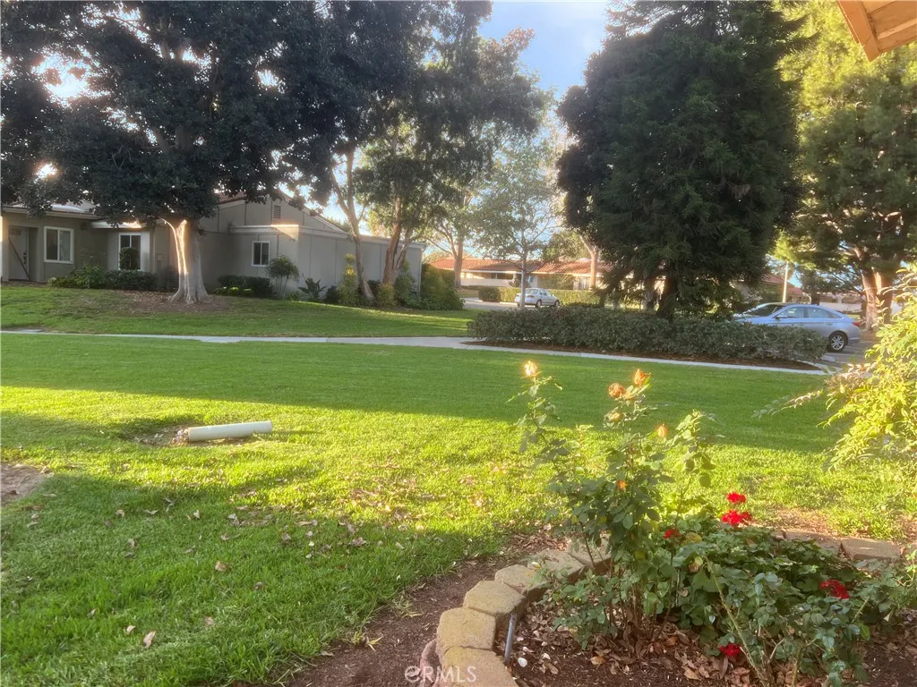 3138 Via D, Laguna Woods, California 92637 home-pic-41