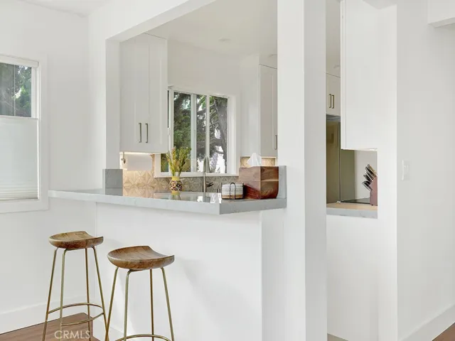 Breakfast Bar