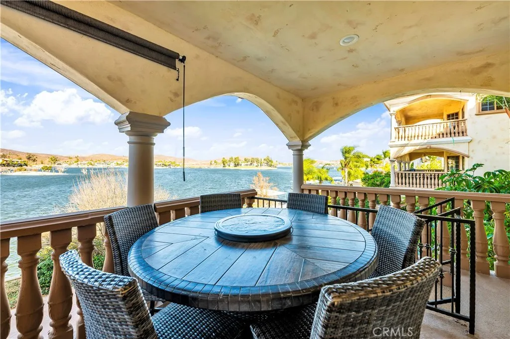 21990 Village Way, Canyon Lake, California 92487 home-pic-44