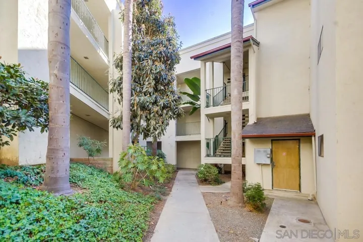 5885 El Cajon Blvd 317, San Diego, California 92115