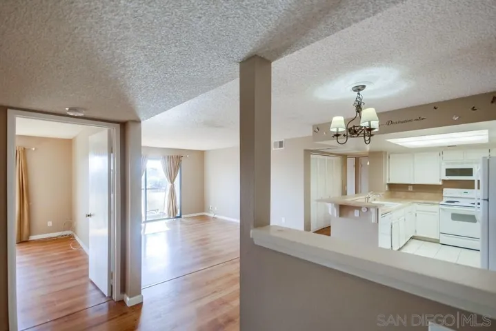 5885 El Cajon Blvd 317, San Diego, California 92115