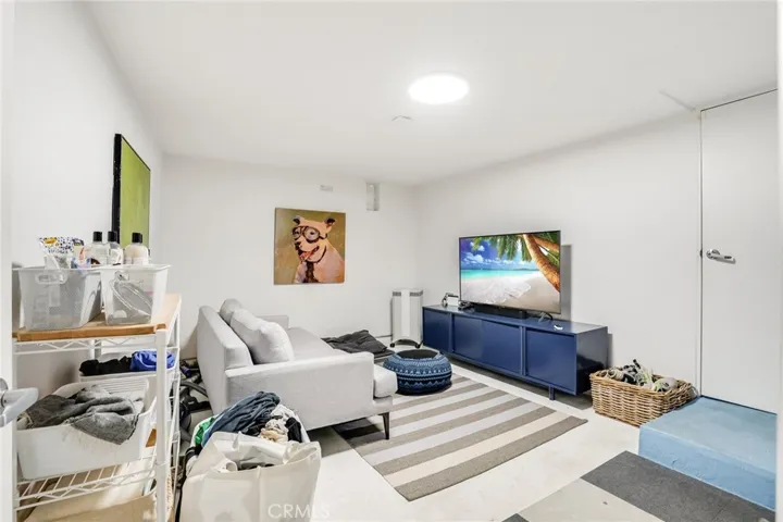 912 Santa Ana Street, Laguna Beach, California 92651