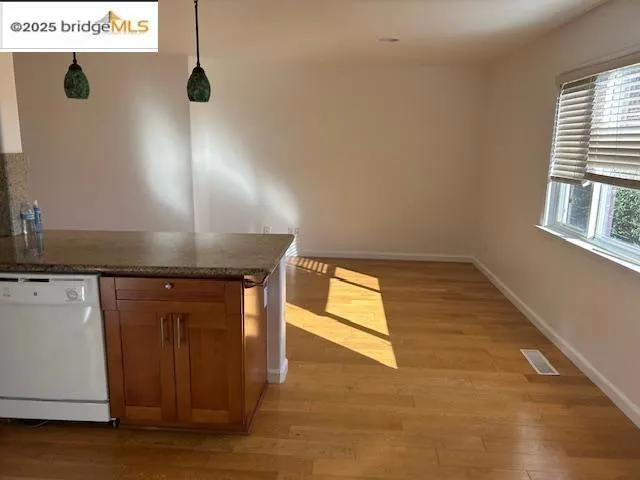 128 Moraga Ave, Piedmont, California 94611