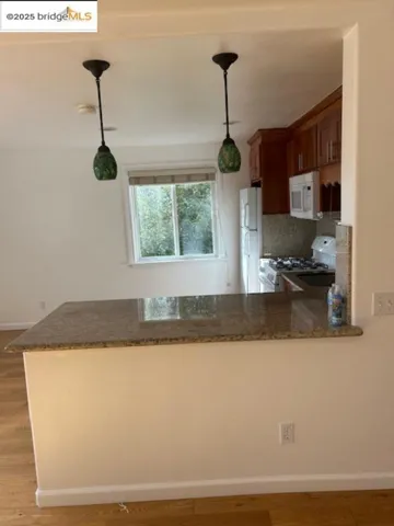 128 Moraga Ave, Piedmont, California 94611
