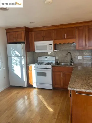128 Moraga Ave, Piedmont, California 94611