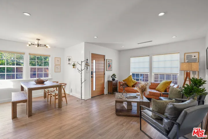 14828 Saticoy Street, Van Nuys, California 91405