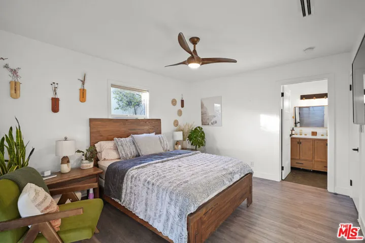 14828 Saticoy Street, Van Nuys, California 91405