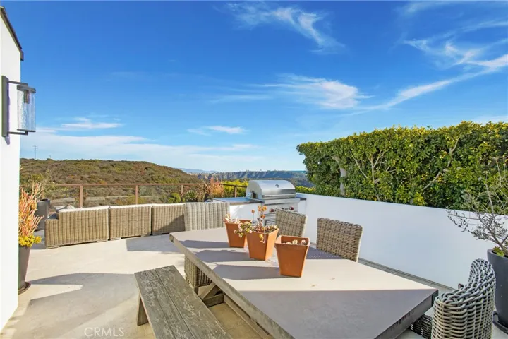 791 Barracuda Way, Laguna Beach, California 92651