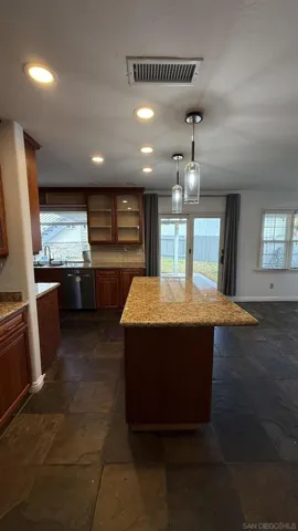 11402 Via Promesa, San Diego, California 92124