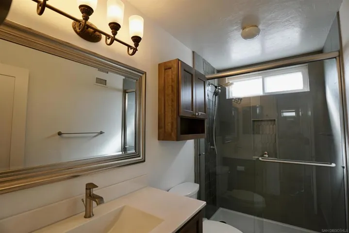 11402 Via Promesa, San Diego, California 92124