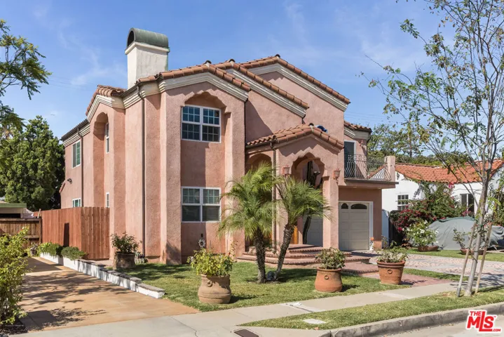 10767 Oregon Avenue, Culver City, California 90232