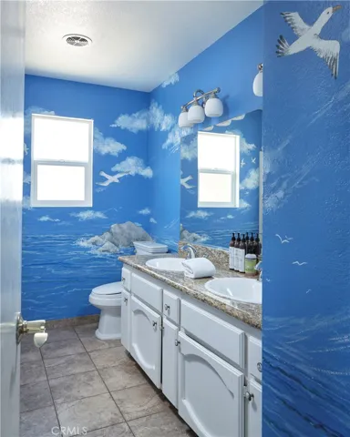 Second upstairs bathroom