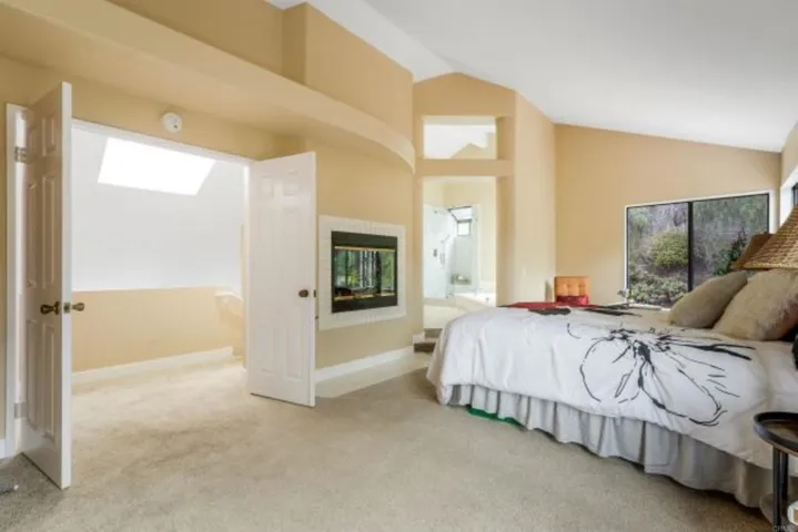 862 Muirwood Drive, Oceanside, California 92057