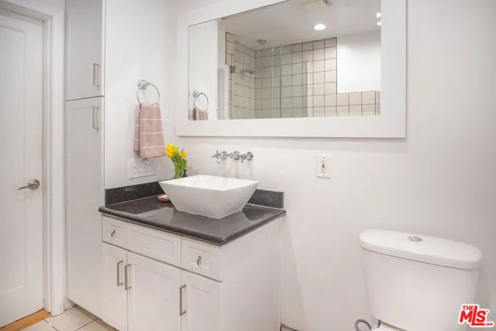 1414 S Spaulding Avenue, Los Angeles, California 90019
