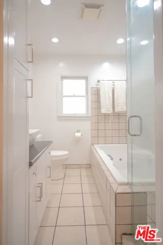 1414 S Spaulding Avenue, Los Angeles, California 90019
