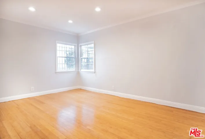 1414 S Spaulding Avenue, Los Angeles, California 90019